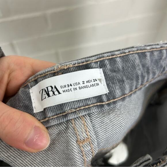 Zara Washed Grey Black Button Fly Distressed Denim Shorts Size 2 - Picture 3 of 12